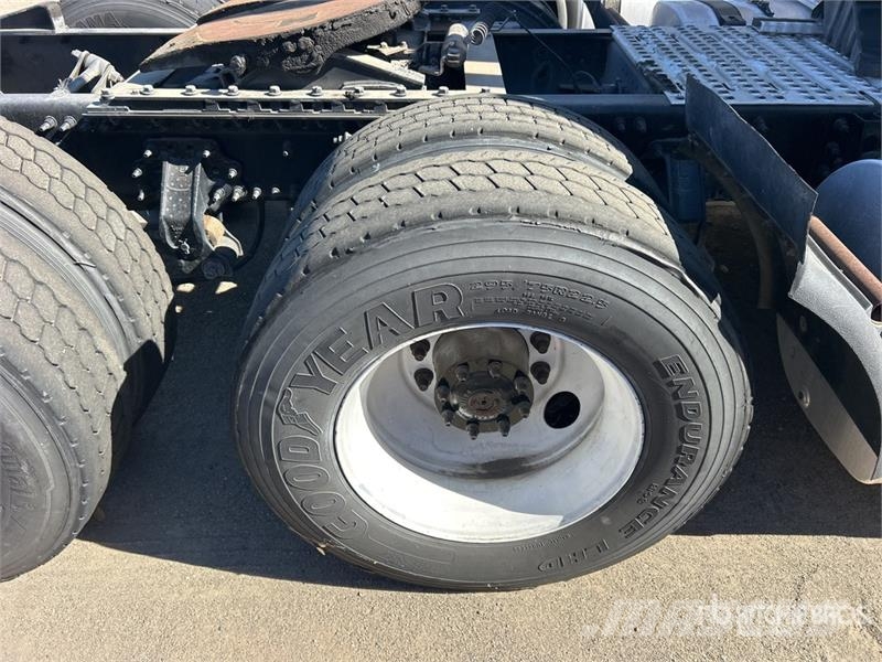 Volvo VNM Tahače
