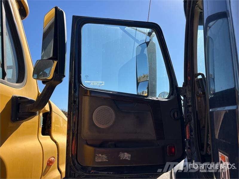 Volvo VNM Tahače