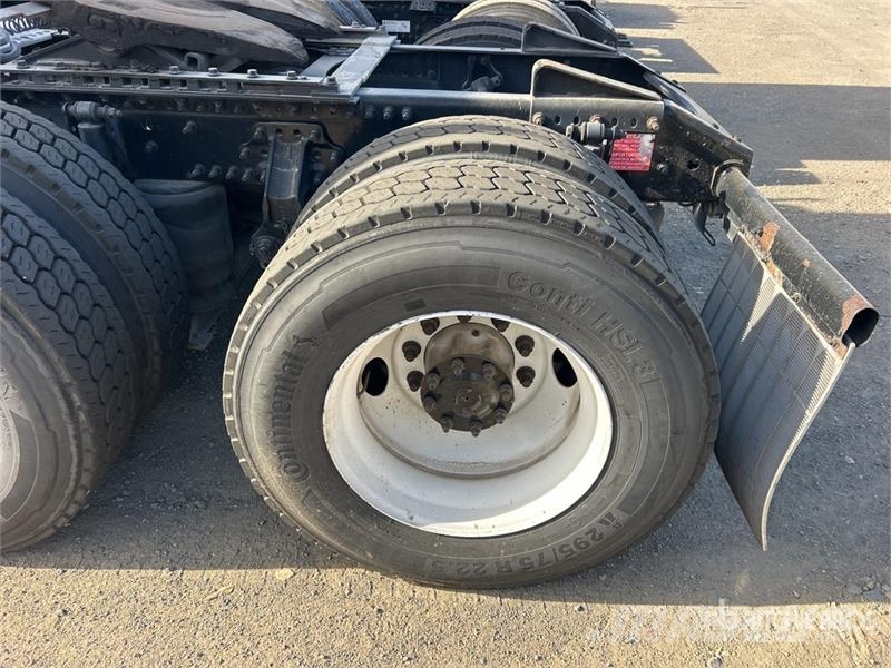 Volvo VNM Tahače