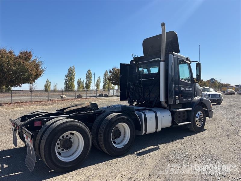 Volvo VNM Tahače