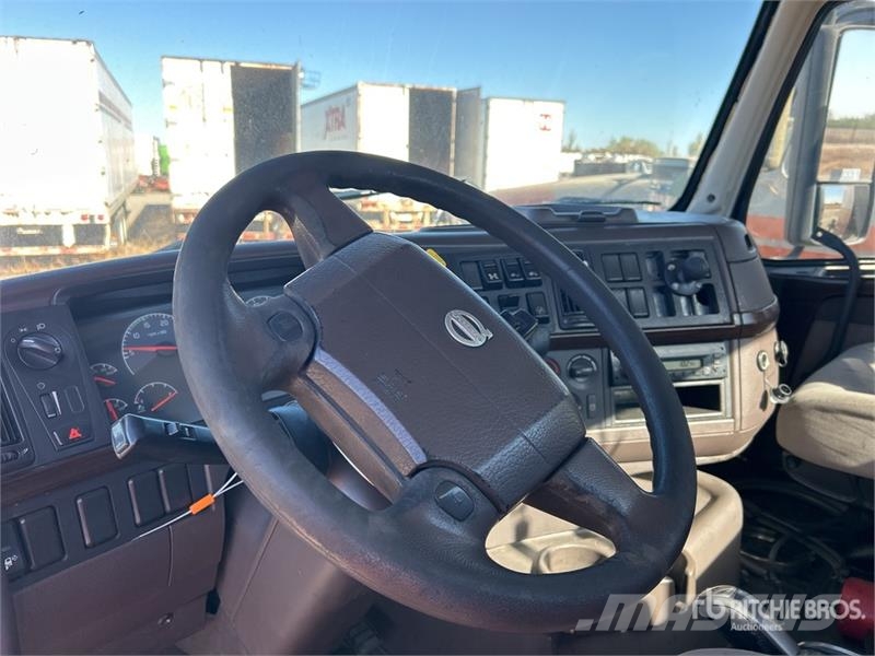 Volvo VNM Tahače