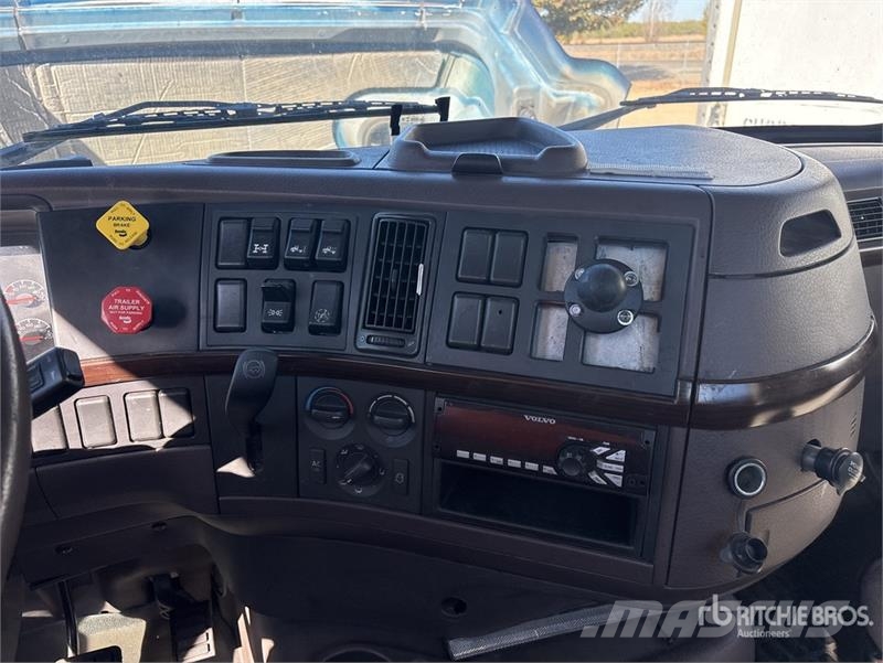 Volvo VNM Tahače