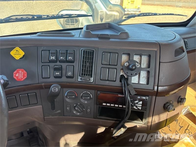 Volvo VNM Tahače