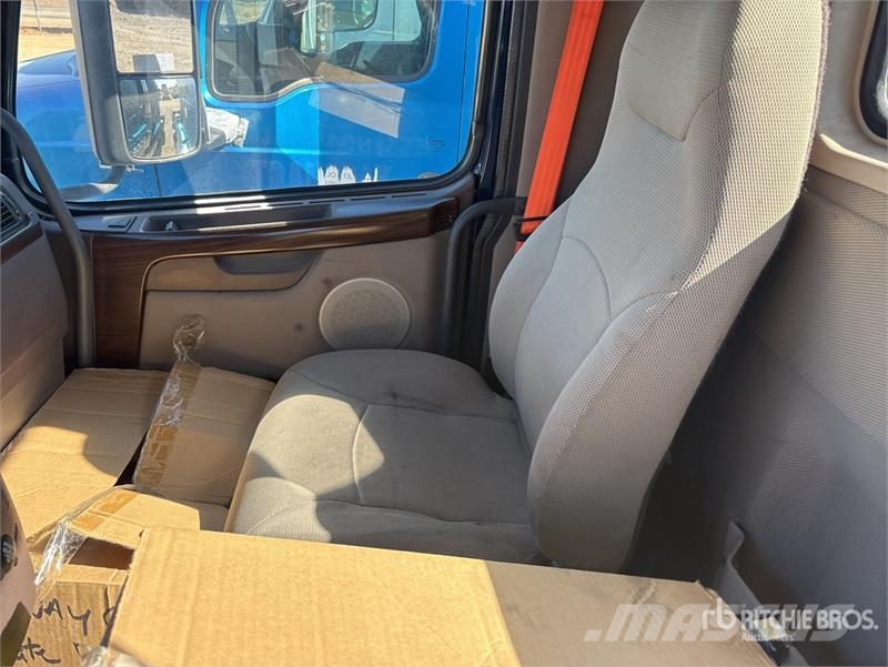 Volvo VNM Tahače
