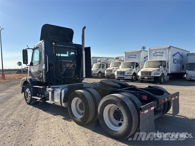 Volvo VNM Tahače