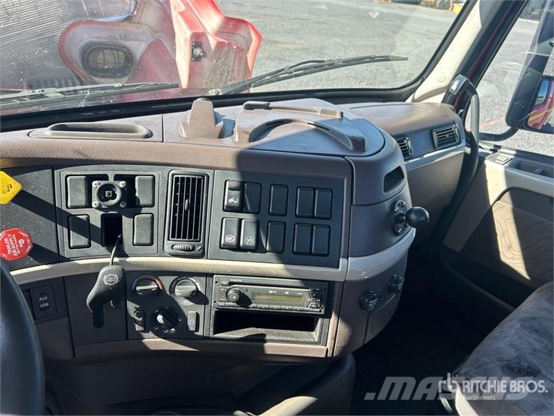 Volvo VNM Vilcēji