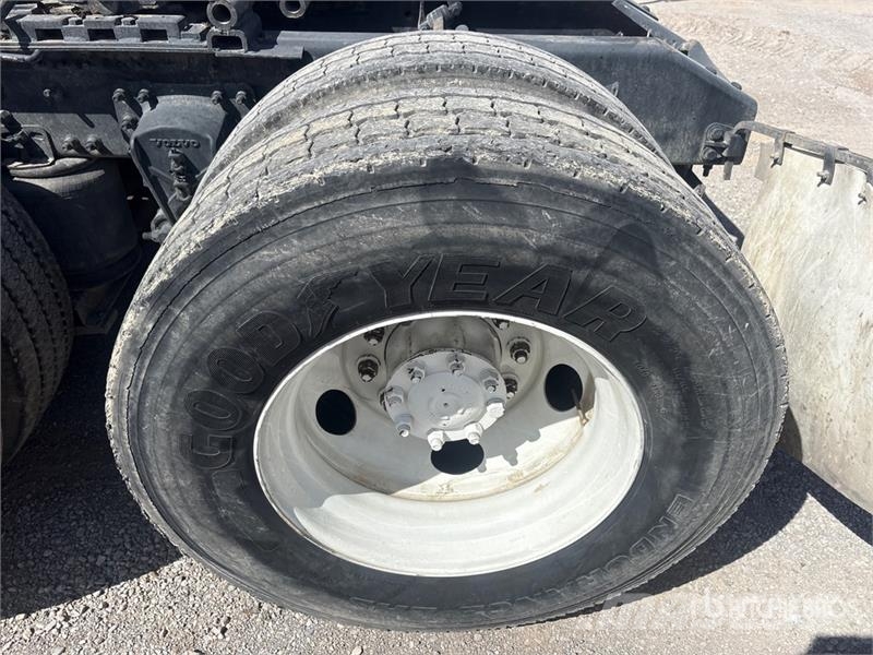 Volvo VNM Tracteur routier