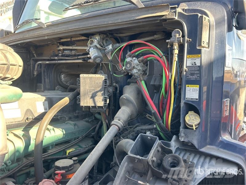 Volvo VNM Tahače