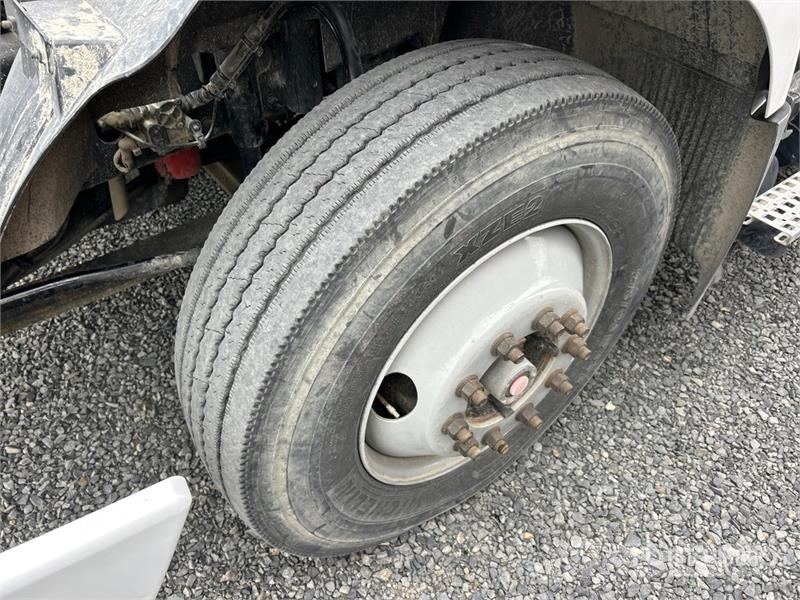 Volvo VNM Trekkers