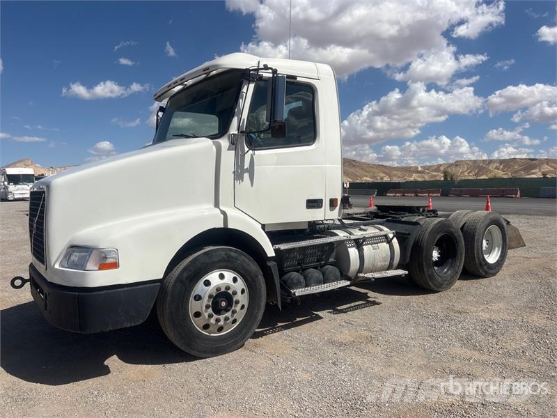 Volvo VNM Tracteur routier