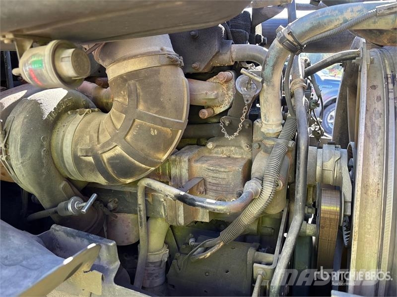 Volvo VNM وحدات الجر