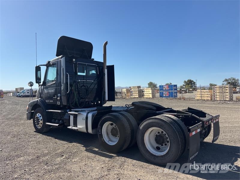 Volvo VNM Tahače