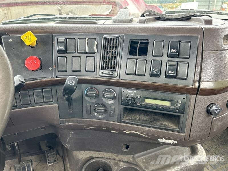 Volvo VNM Vilcēji