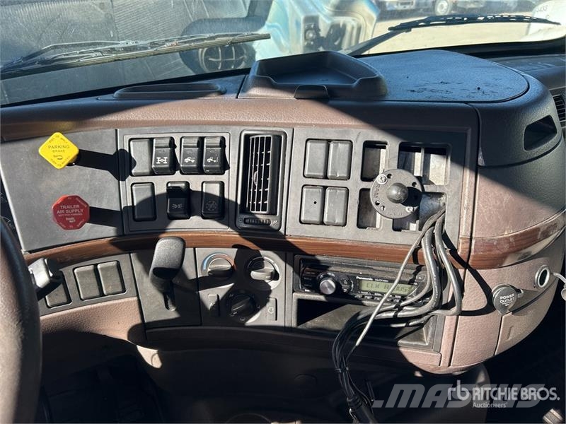 Volvo VNM Tahače
