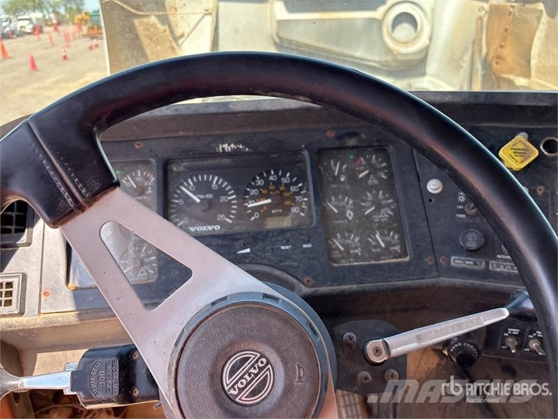 Volvo WG Kipper