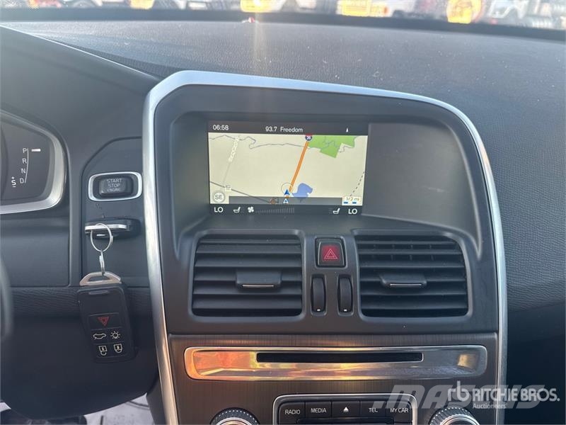 Volvo XC60 Kistehergépjárművek