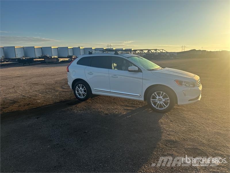 Volvo XC60 Kistehergépjárművek