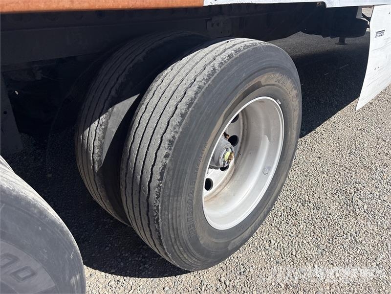 Wabash 53 ft T/A Refrigerated Trailer Piekabes ar temperatūras kontroli