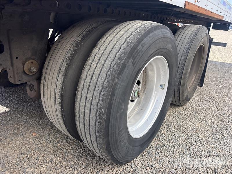 Wabash 53 ft T/A Refrigerated Trailer Piekabes ar temperatūras kontroli