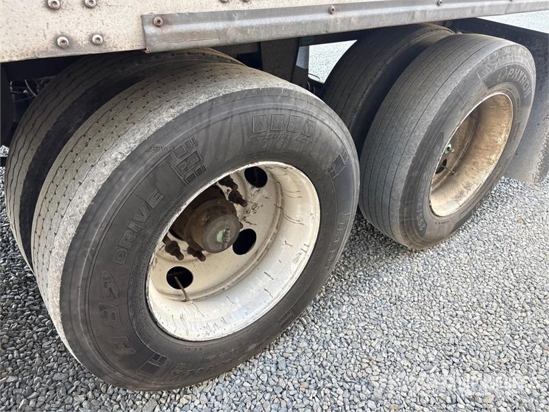 Wabash 53 ft x 102 in T/A Refrigerated Trailer Напівпричепи-рефрижератори