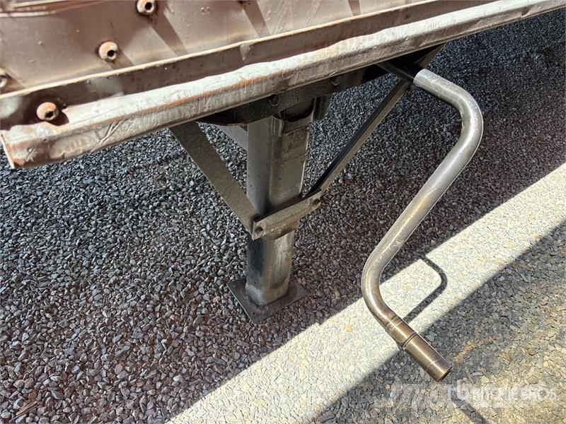 Wabash 53 ft x 102 in T/A Van Trailer Причепи-фургони
