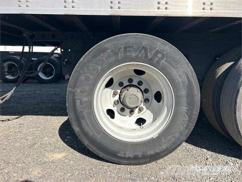Wabash 53 ft x 102 in T/A Van Trailer Van Body Trailers