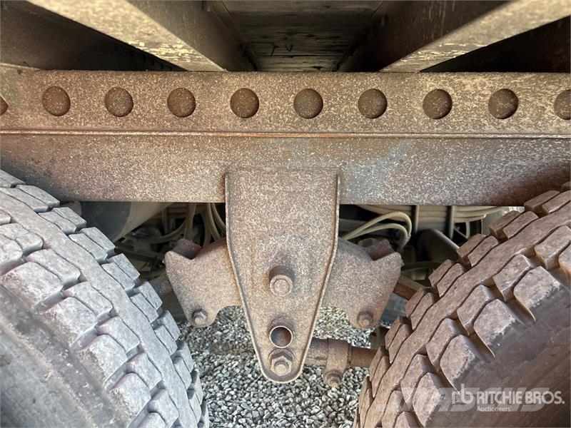Wabash 53 ft x 102 in T/A Van Trailer Причепи-фургони
