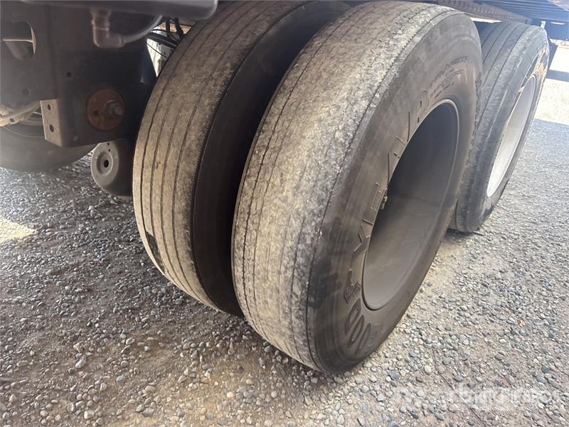 Wabash 53 ft x 102 in T/A Refrigerated Trailer Külmikpoolhaagised