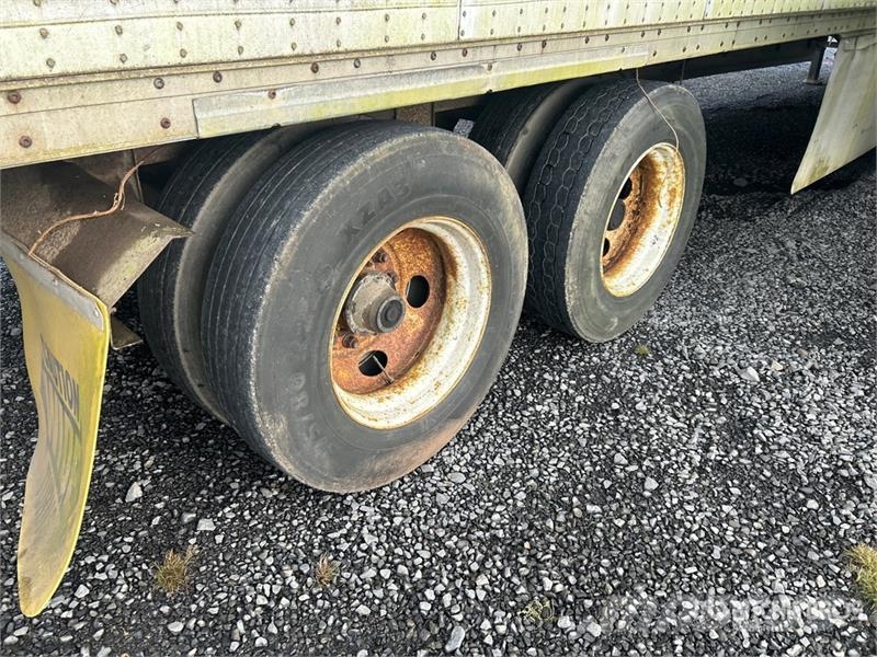 Wabash 53 ft x 102 in T/A Van Trailer Furgons