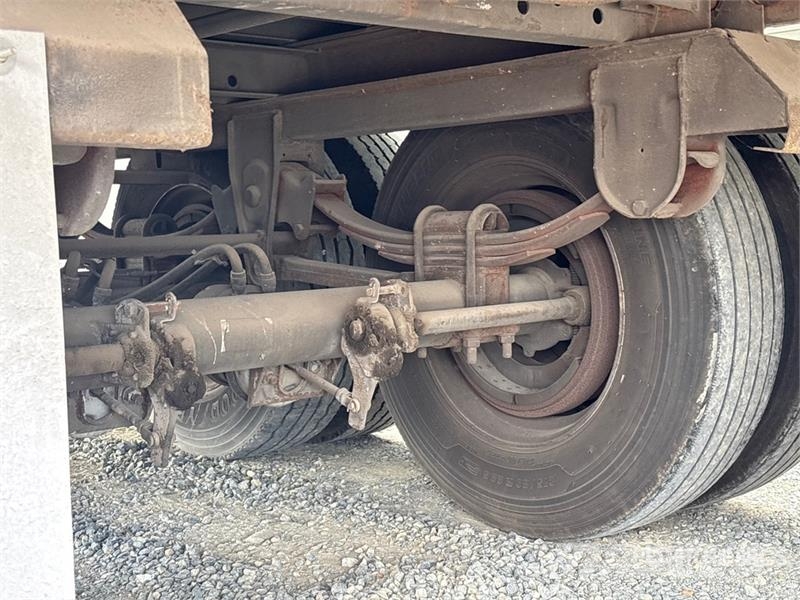Wabash 53 ft x 102 in T/A Van Trailer Dobozos pótkocsik