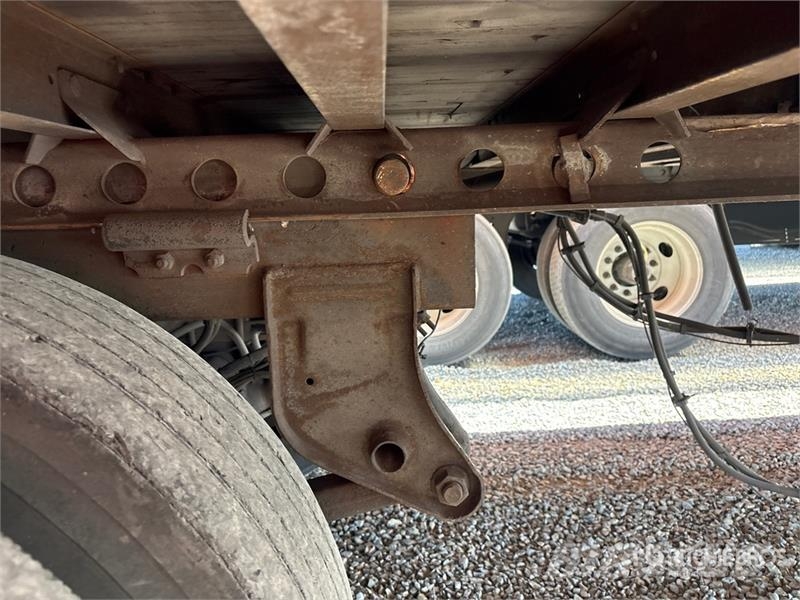 Wabash 53 ft x 102 in T/A Van Trailer Причепи-фургони