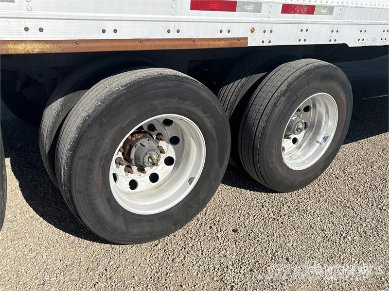 Wabash 53 ft x 102 in T/A Refrigerated Trailer 控溫式半拖車