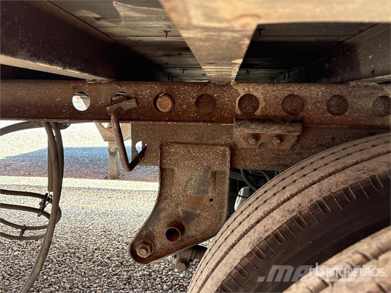 Wabash 53 ft x 102 in T/A Van Trailer Причепи-фургони