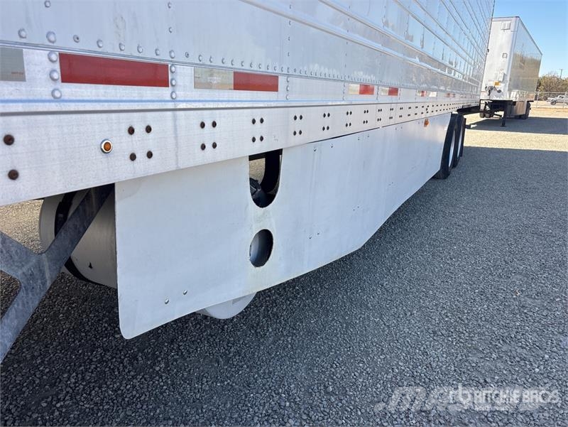 Wabash 53 ft x 96 in T/A Refrigerated Trailer Piekabes ar temperatūras kontroli