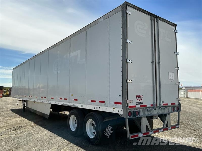 Wabash DVCVHPC 53 ft x 96 in T/A Van Trailer Причепи-фургони
