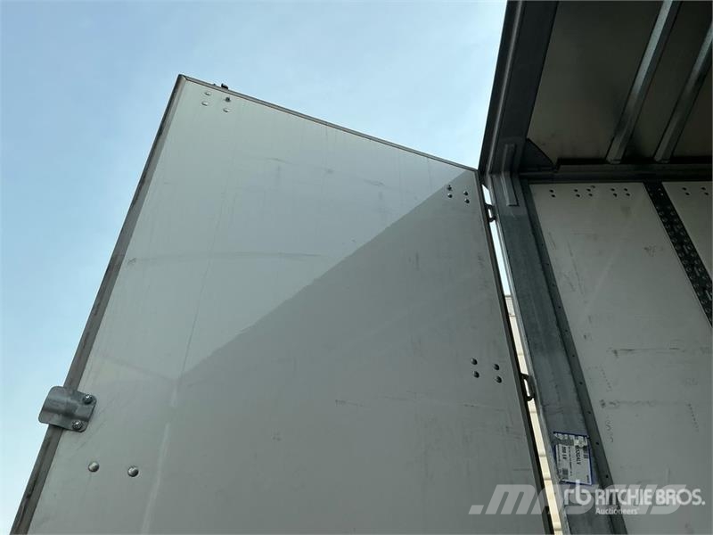 Wabash DVCVHPC 53 ft x 102 in T/A Van Trailer Van Body Trailers