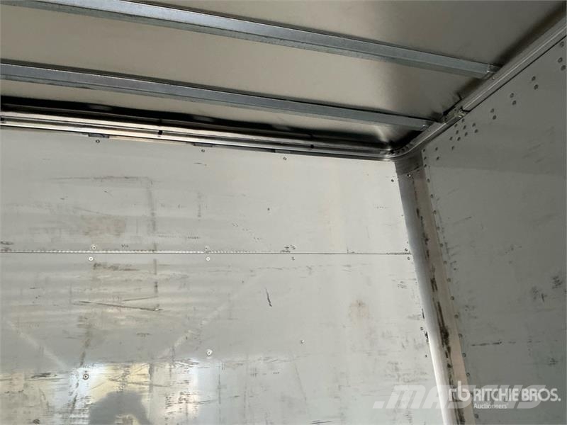 Wabash DVCVHPC 53 ft x 102 in T/A Van Trailer Van Body Trailers