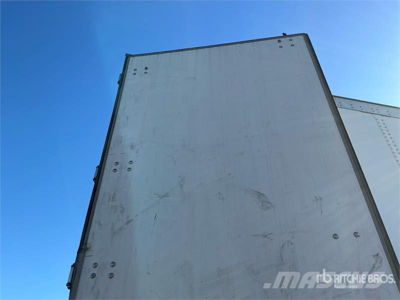 Wabash DVCVHPC 53 ft x 102 in T/A Van Trailer Furgoonhaagised