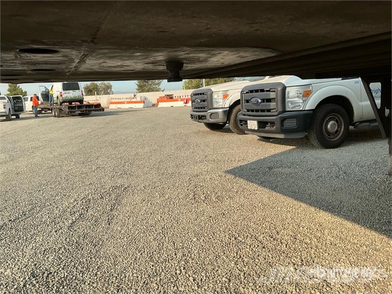 Wabash DVCVHPC 53 ft x 102 in T/A Van Trailer Van Body Trailers