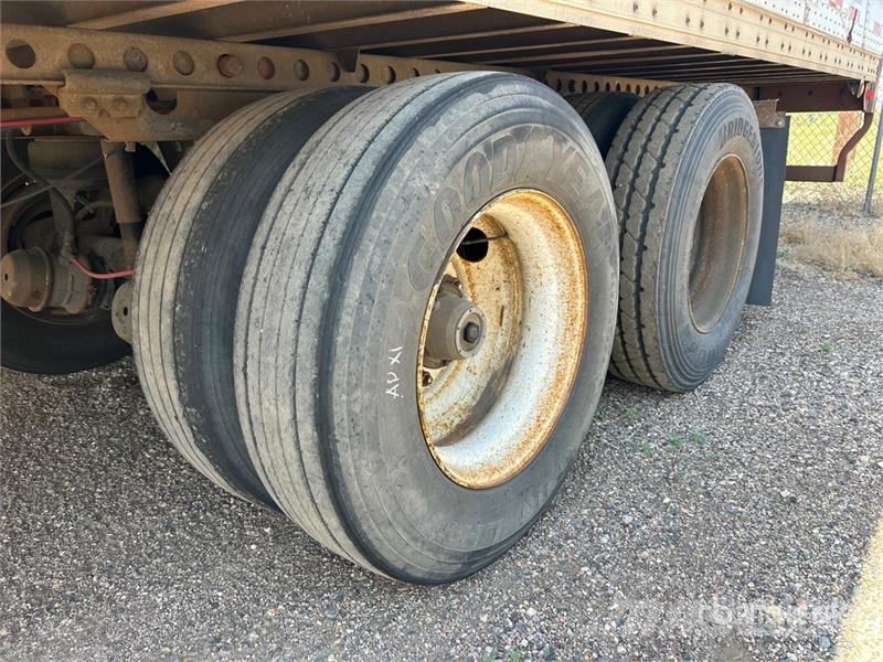 Wabash DVCVHPC 53 ft x 102 in T/A Van Trailer 박스 바디 트레일러