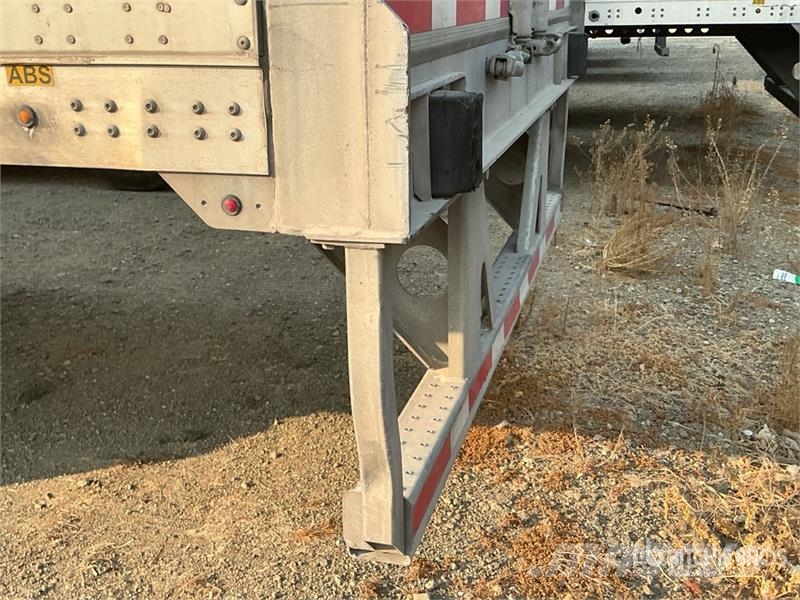 Wabash DVCVHPC 53 ft x 102 in T/A Van Trailer Van Body Trailers
