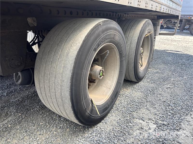 Wabash DVCVHPC 53 ft x 102 in T/A Van Trailer Van Body Trailers