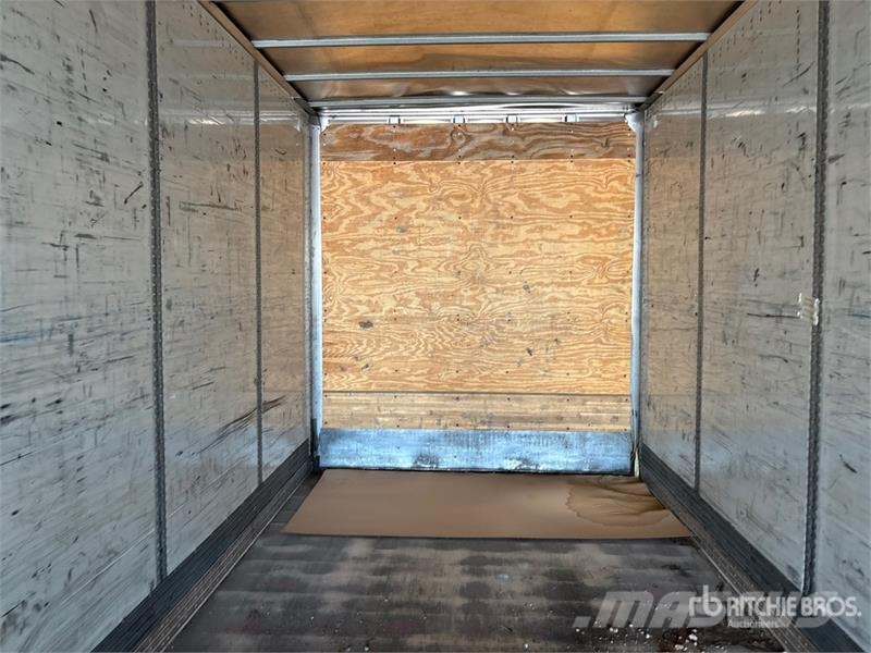 Wabash DVCVHPC 53 ft x 102 in T/A Van Trailer Furgons