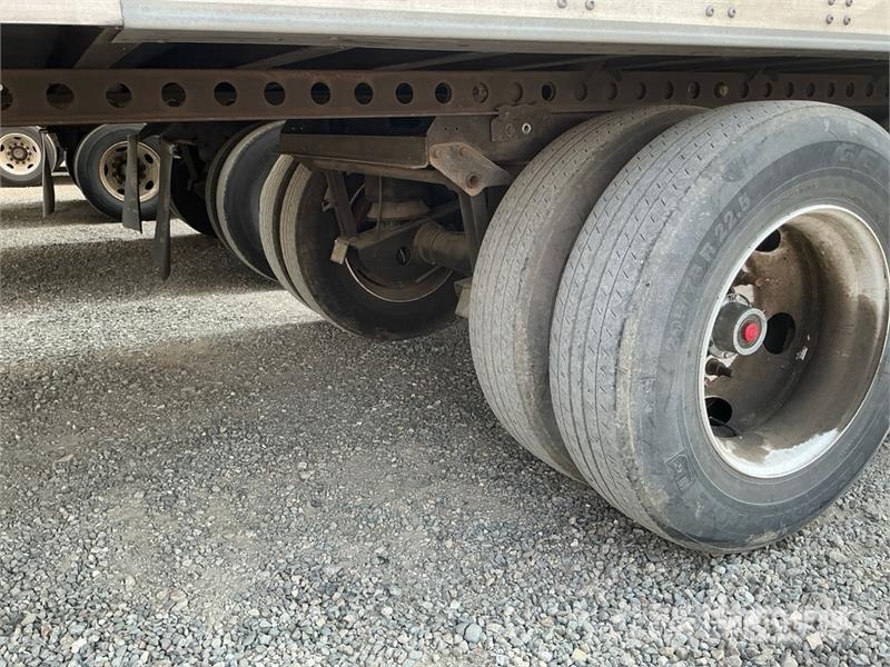 Wabash DVCVHPC 53 ft x 102 in T/A Van Trailer Van Body Trailers