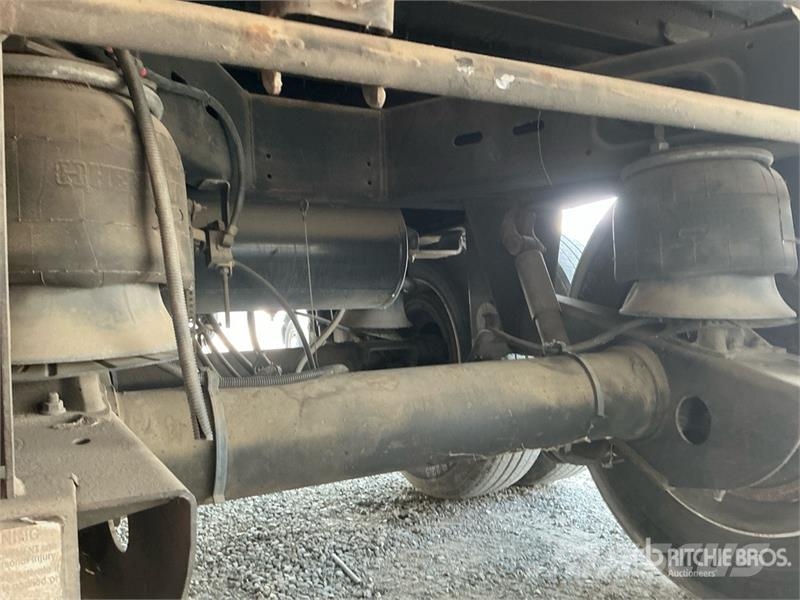 Wabash DVCVHPC 53 ft x 102 in T/A Van Trailer Van Body Trailers