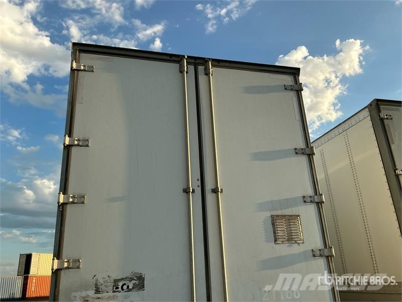 Wabash DVCVHPC 53 ft x 102 in T/A Van Trailer Dengtos priekabos