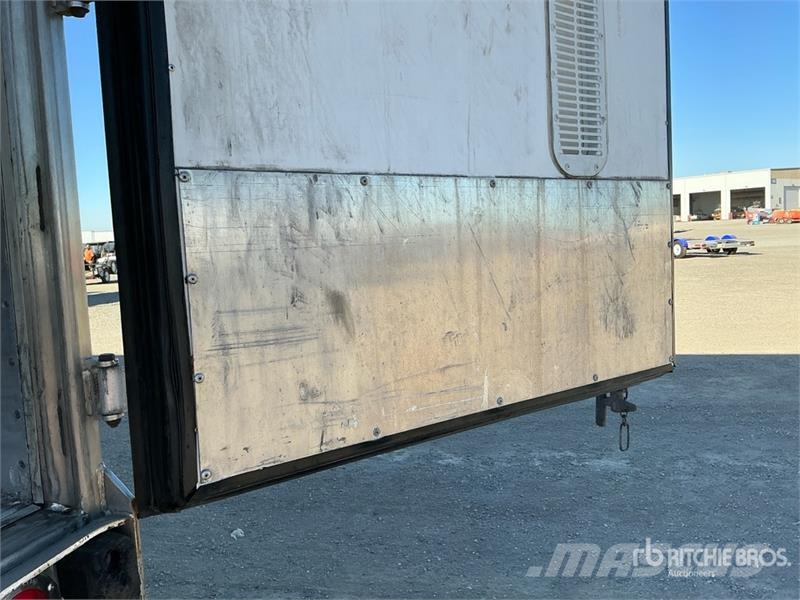 Wabash RFALHSA 53 ft x 102 in Sliding T/A Refrigerated Tr Semirremolques de temperatura controlada