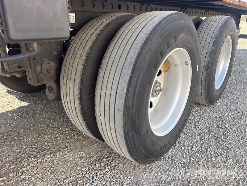 Wabash RFALHSA 53 ft x 96 in T/A Refrigerated Trailer Temperature controlled semi-trailers