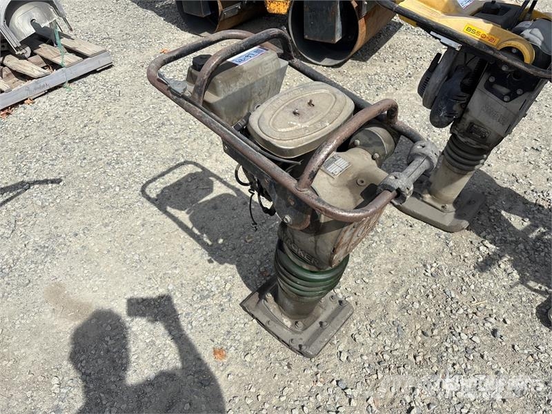 Wacker BS62Y Vibrocostipatore verticale