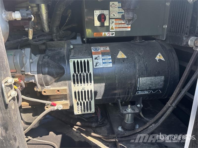 Wacker G-25 20 kW Mobile Generator Set مولدات ديزل